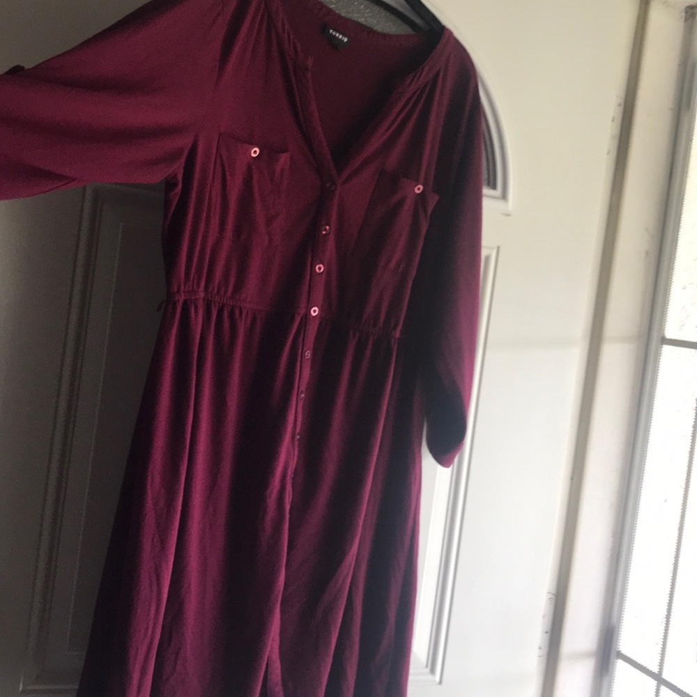 3/4 red button front dress